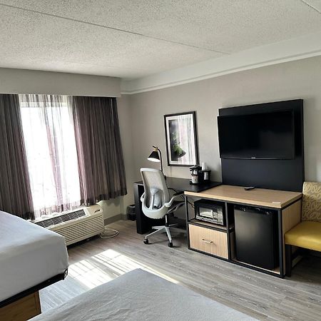 La Quinta By Wyndham Dallas Arlington South מראה חיצוני תמונה