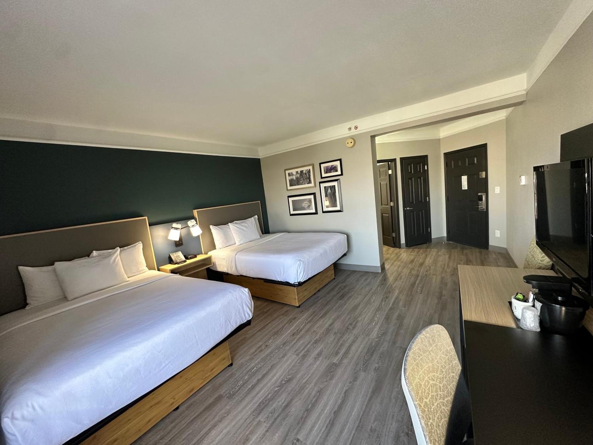 La Quinta By Wyndham Dallas Arlington South מראה חיצוני תמונה